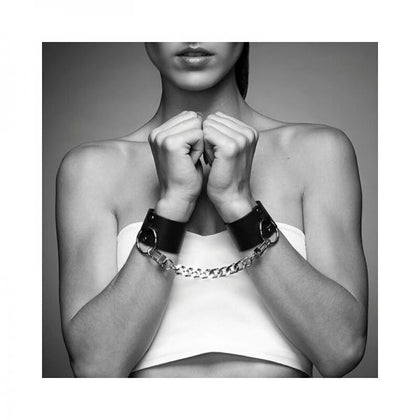 Bijoux Indiscrets Maze Wide Cuffs Soft Bondage Handcuffs | Model: Maze Wide Cuffs | Gender: Unisex | Pleasure Area: Wrist | Colour: Black