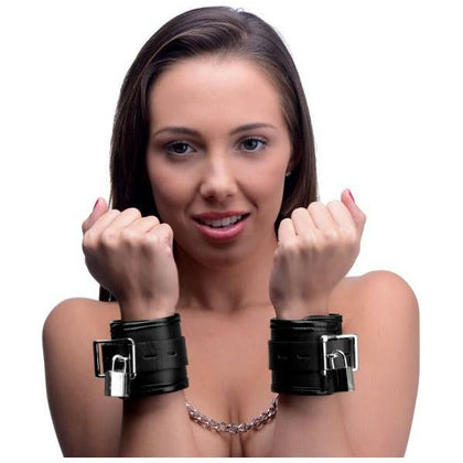Introducing the Luxurious Black Leather Locking Padded Wrist Cuffs with Chain - Model Elegance 2021: Unisex Bondage Accessory for Sensual Pleasure